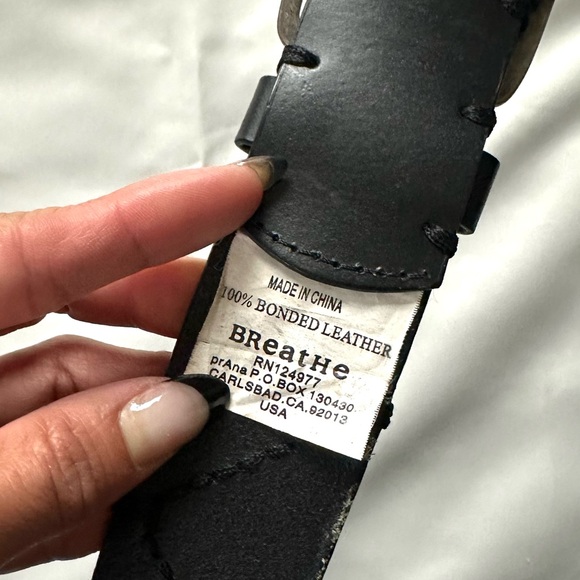 PRANA BLACK LEATHER STITCHED BELT STITCHED SILVER SQUARE BUCKLE SIZE-mens M - Picture 9 of 9